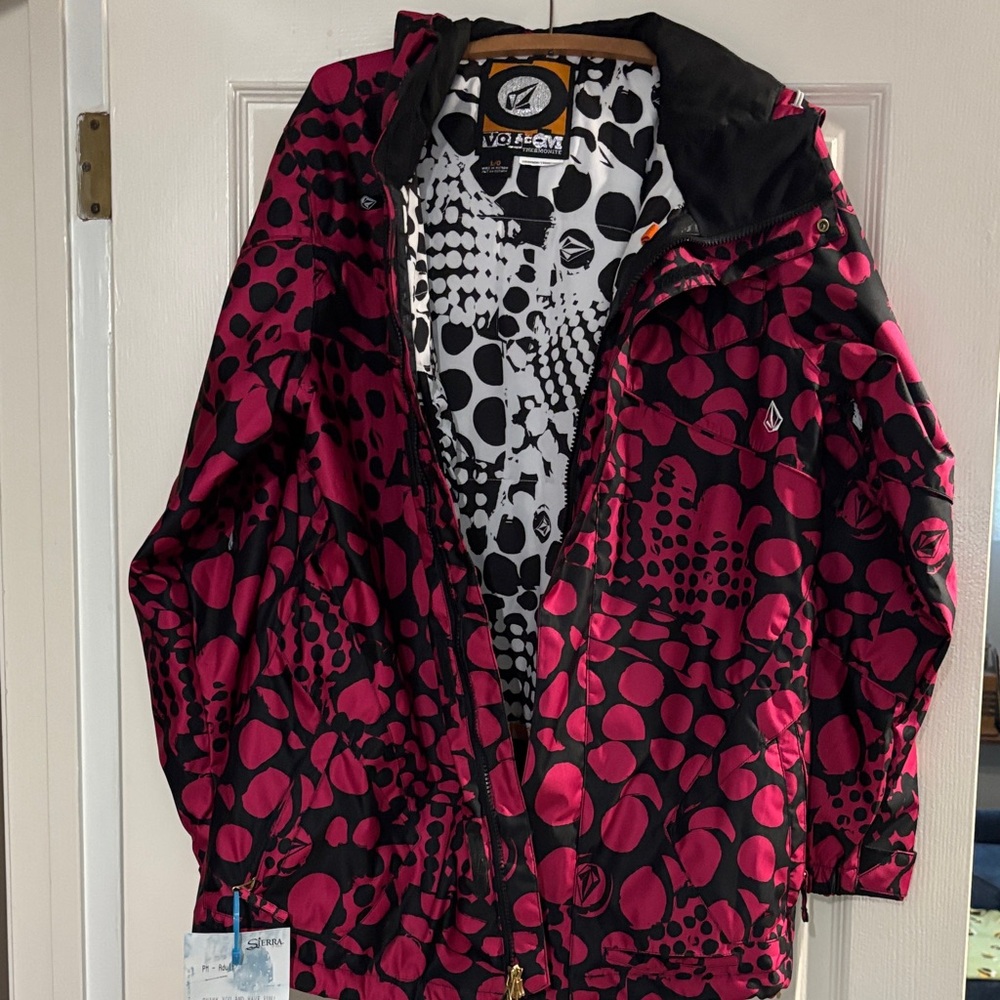 Volcom Vibrant Pink and Black Jacket